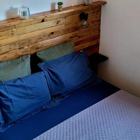 L'original, Superbe A 5min De La Apartment